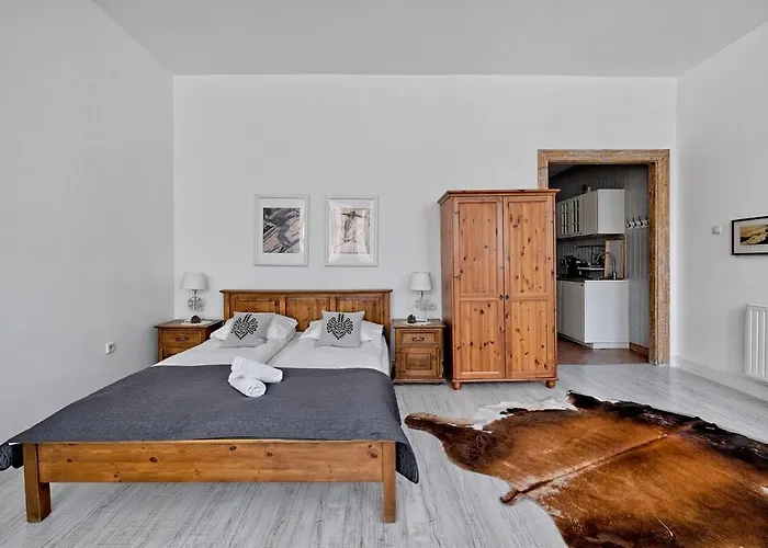 Tatra Club Centrum Апартаменты *